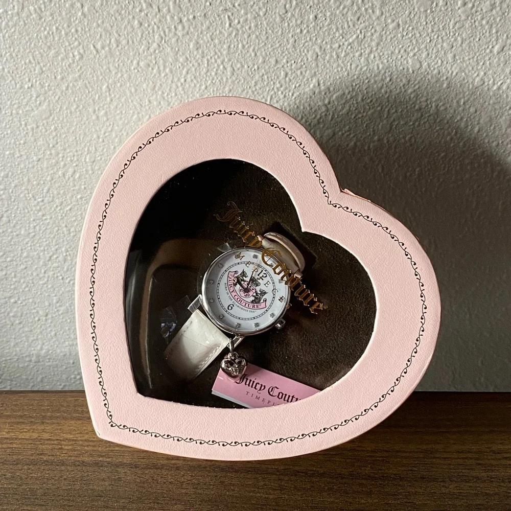 NWT Juicy Couture Watch Heart Box Pink couture coquette